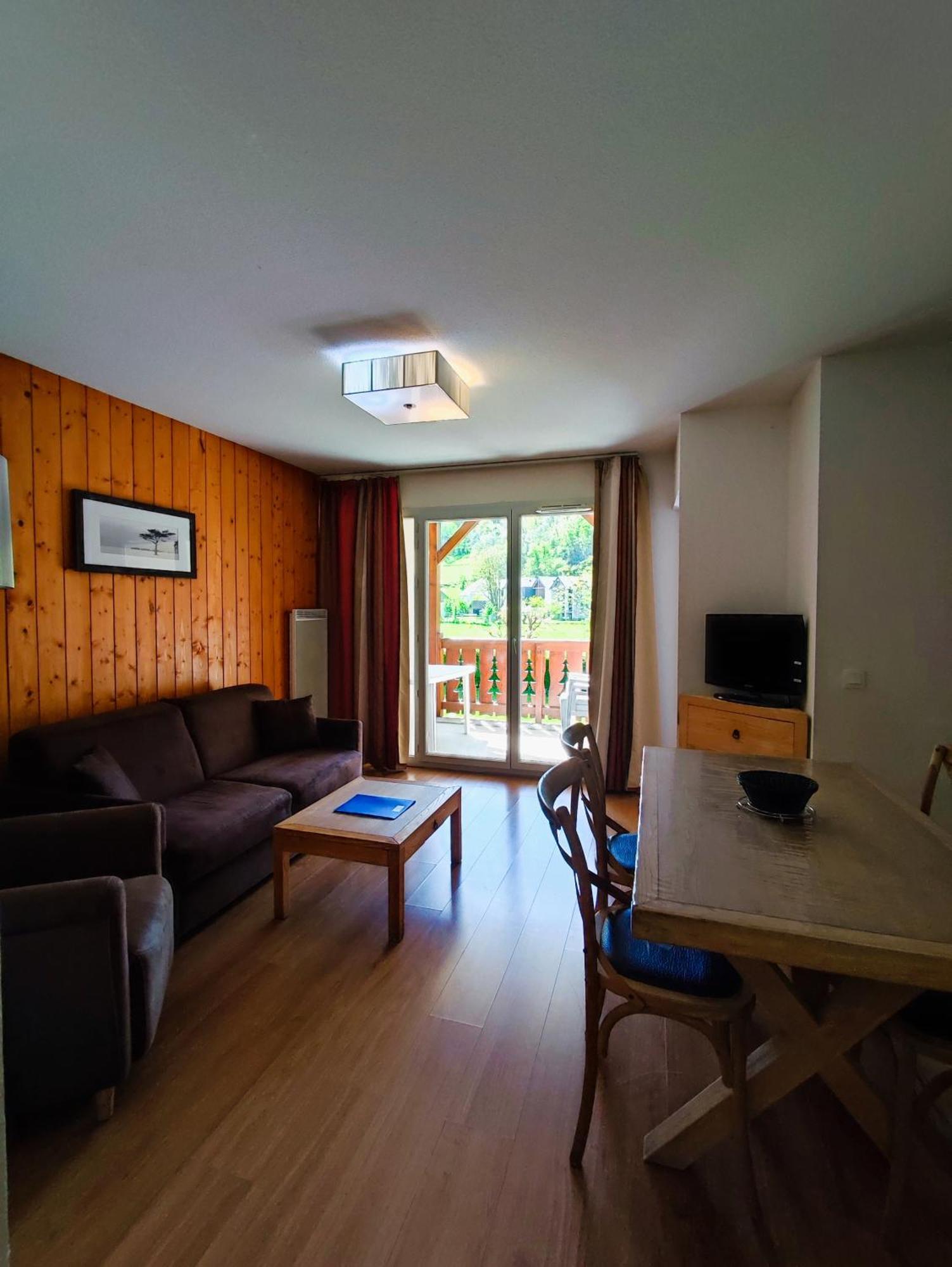 Residence Val De Roland Люс-Сен-Совёр Экстерьер фото